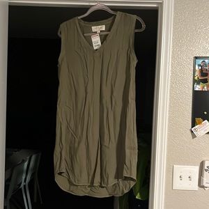 Olive green size medium cloth and stone dress new with tags